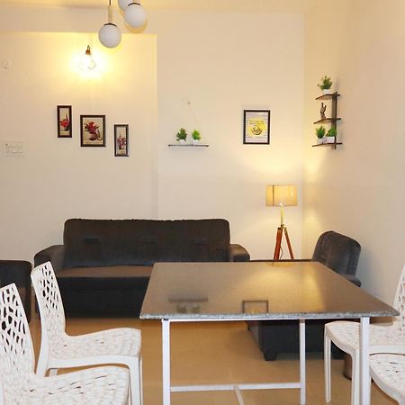 Nomad'S Nest Backpackers Hostel Guwahati Eksteriør billede